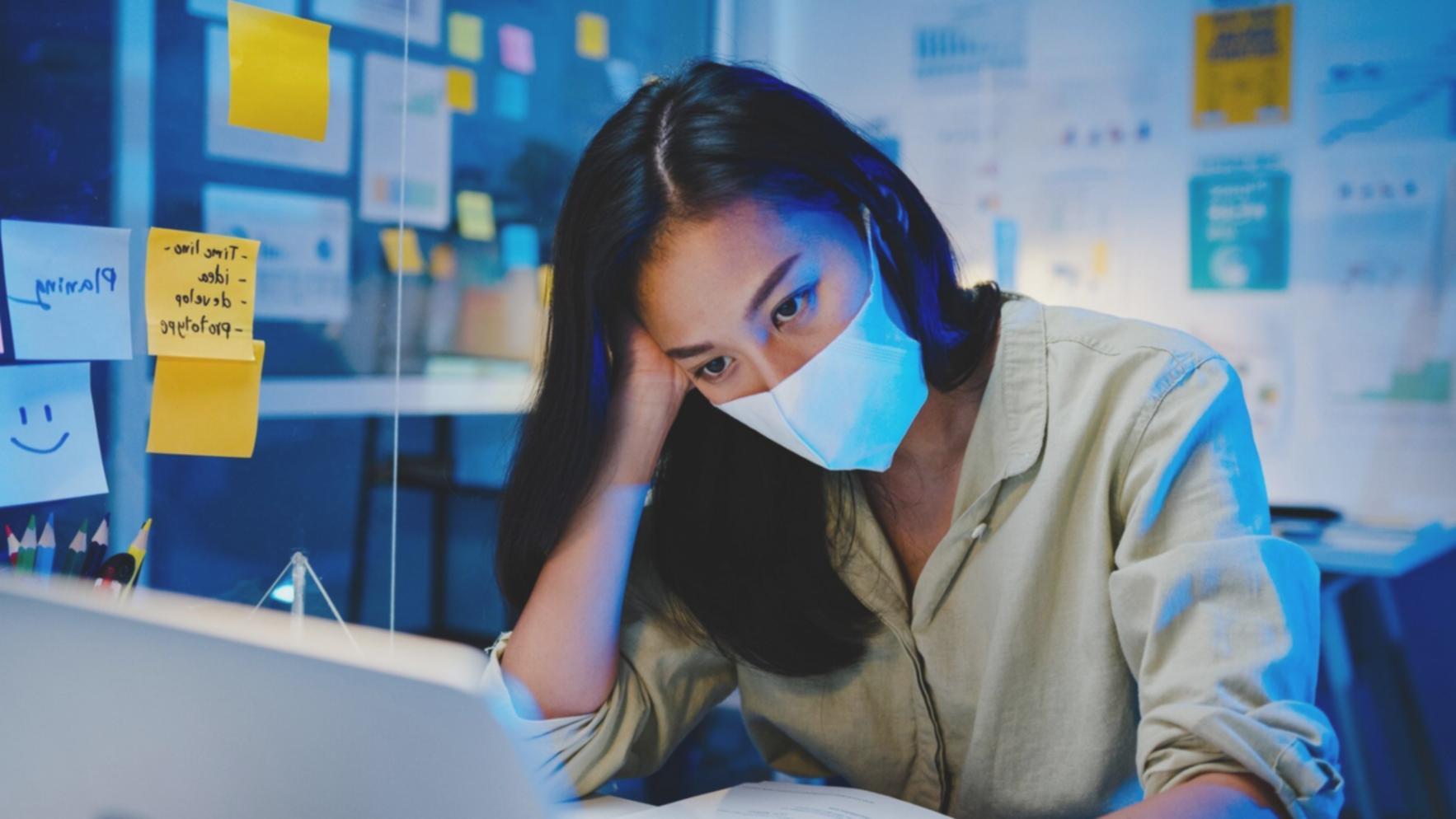 Teilnehmer lernen gemeinsam auf der Lurexisontav-Plattform